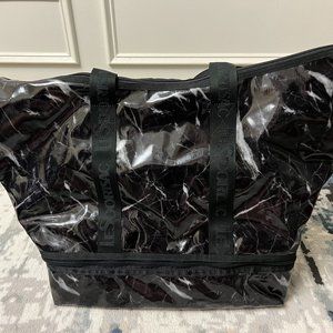 Lesportsac Dakota Deluxe Weekender - Black Marble